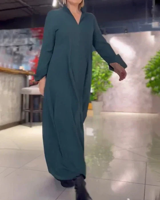 Amara™ | Langes, lockeres Kleid mit seitlichen Schlitzen