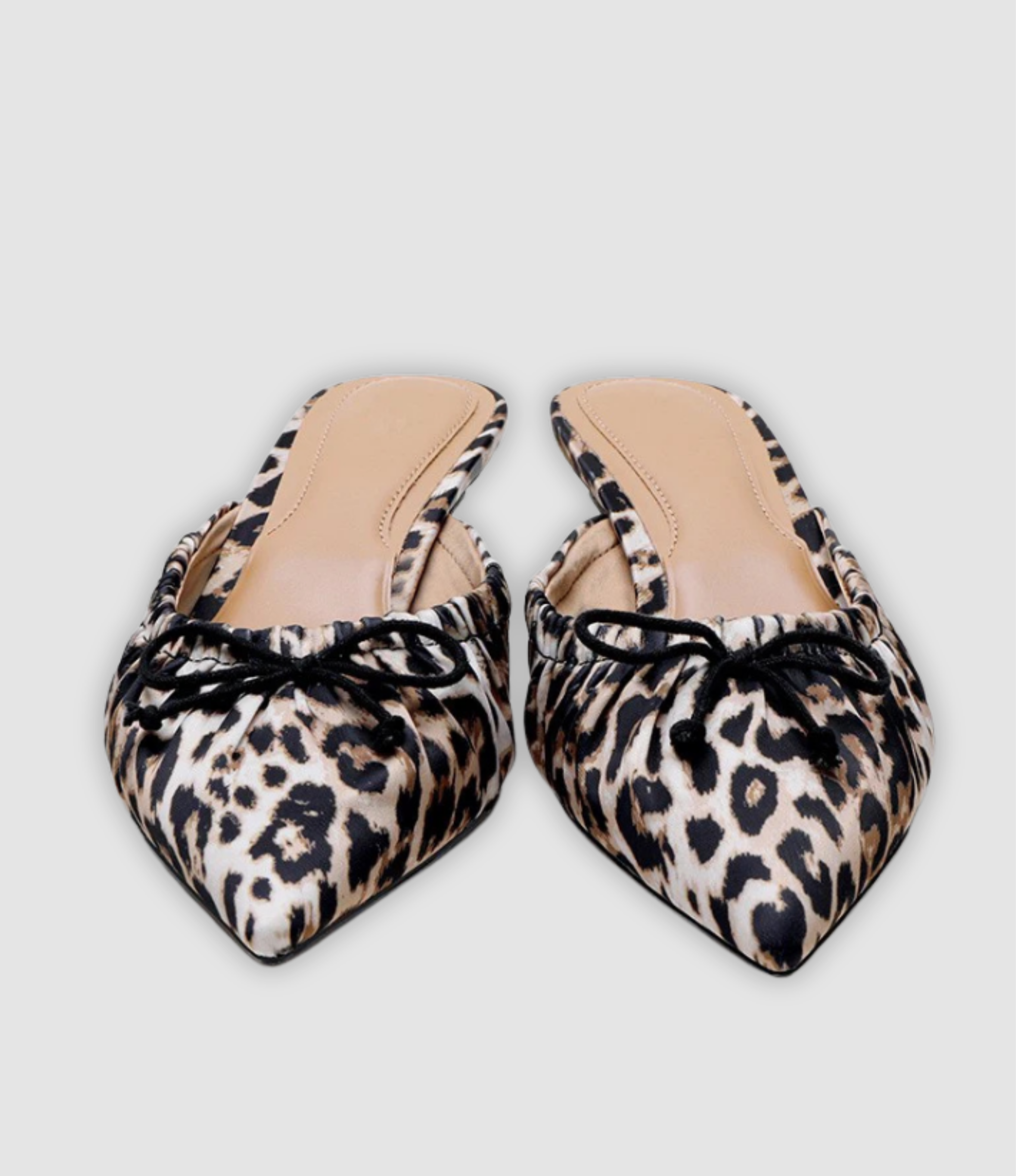 Cleo - Leoparden-Mules mit Schmetterlingsknoten