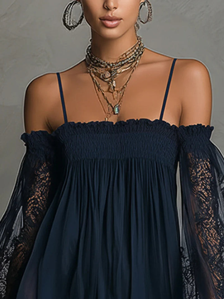Marineblaues Spitzenminikleid mit Trägern