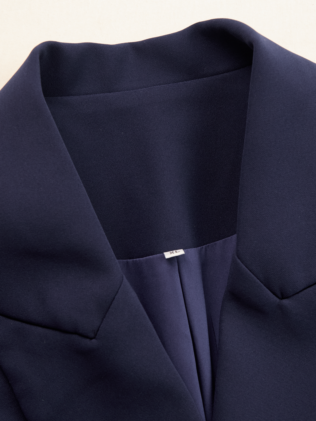Sasha | Elegantes tailliertes Blazer-Midikleid