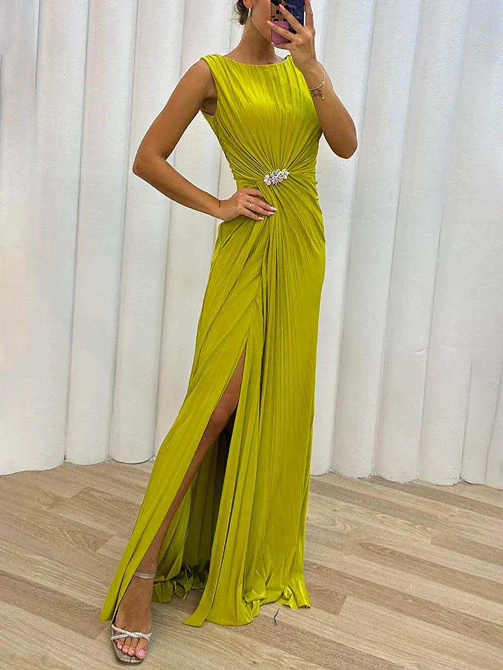 Amelia™ | Langes Plisseekleid