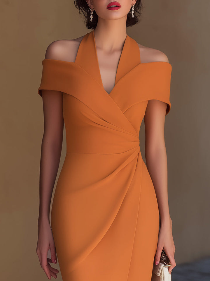 Off-Shoulder-Midikleid mit Halter-Kragen und Raffungen