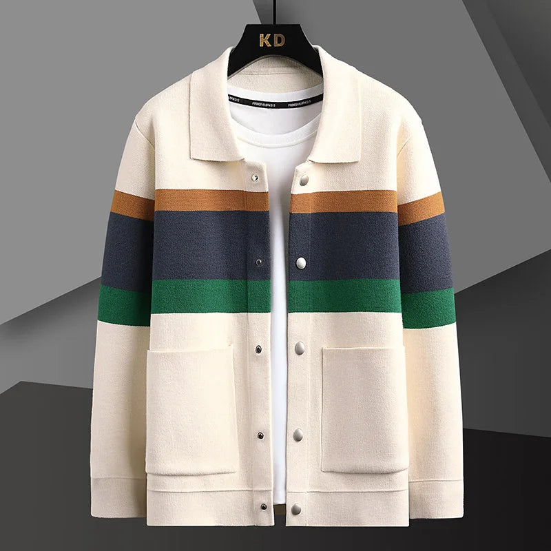 Gestreifte Varsity Strickjacke