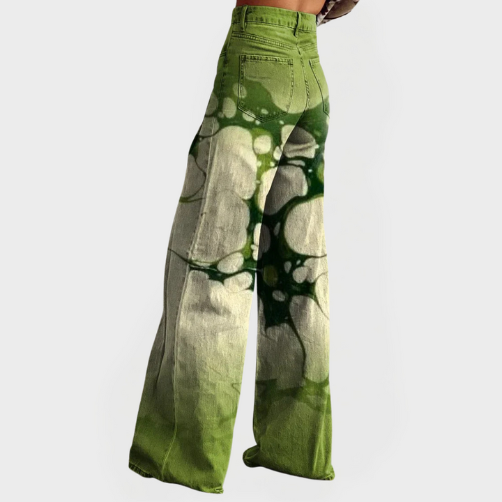 Bequeme Artistic Jeans mit weitem Bein