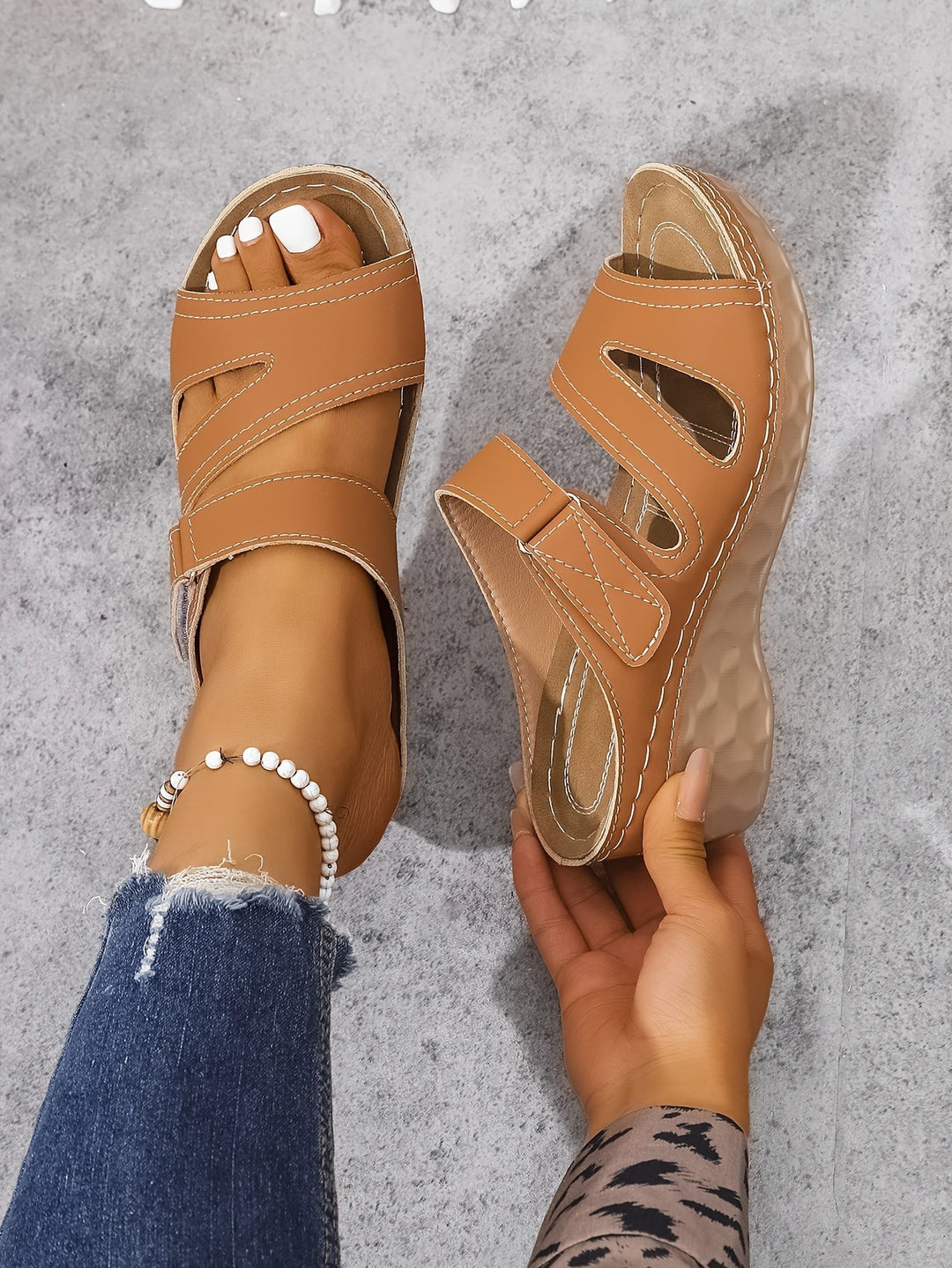 Rowella™ - Elegante Keilabsatz-Sandalen mit verstellbarem Knöchelriemen