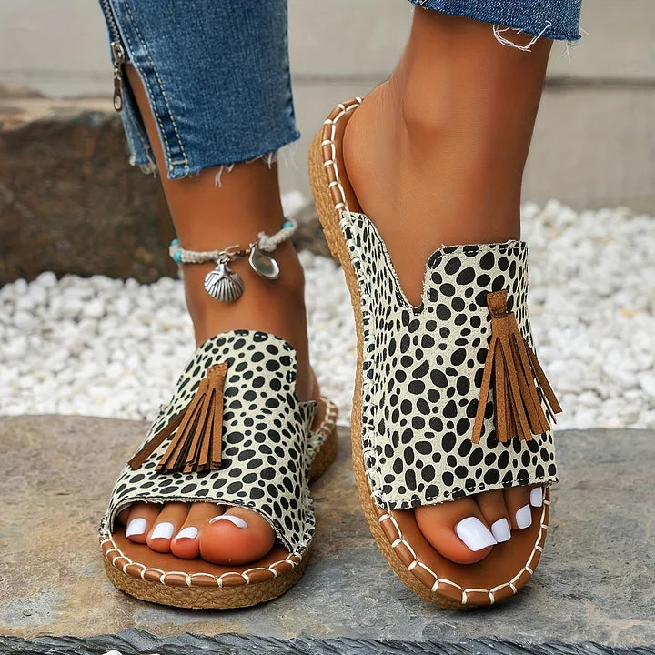 Leena - Bequeme flache orthopädische Sandalen
