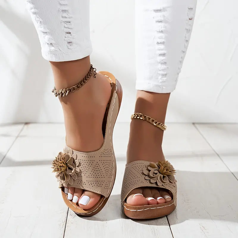 Flora | Orthopädische Sandalen mit Blumenmotiv