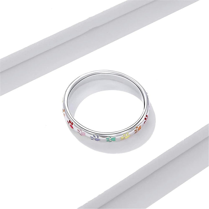 Ring aus Sterlingsilber mit pfötchenförmigem Muster