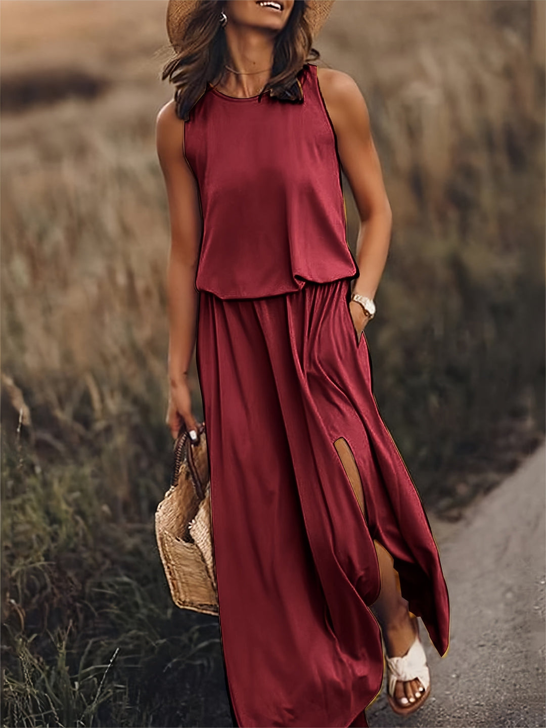 MINERVA I ÄRMELLOSES MAXIKLEID