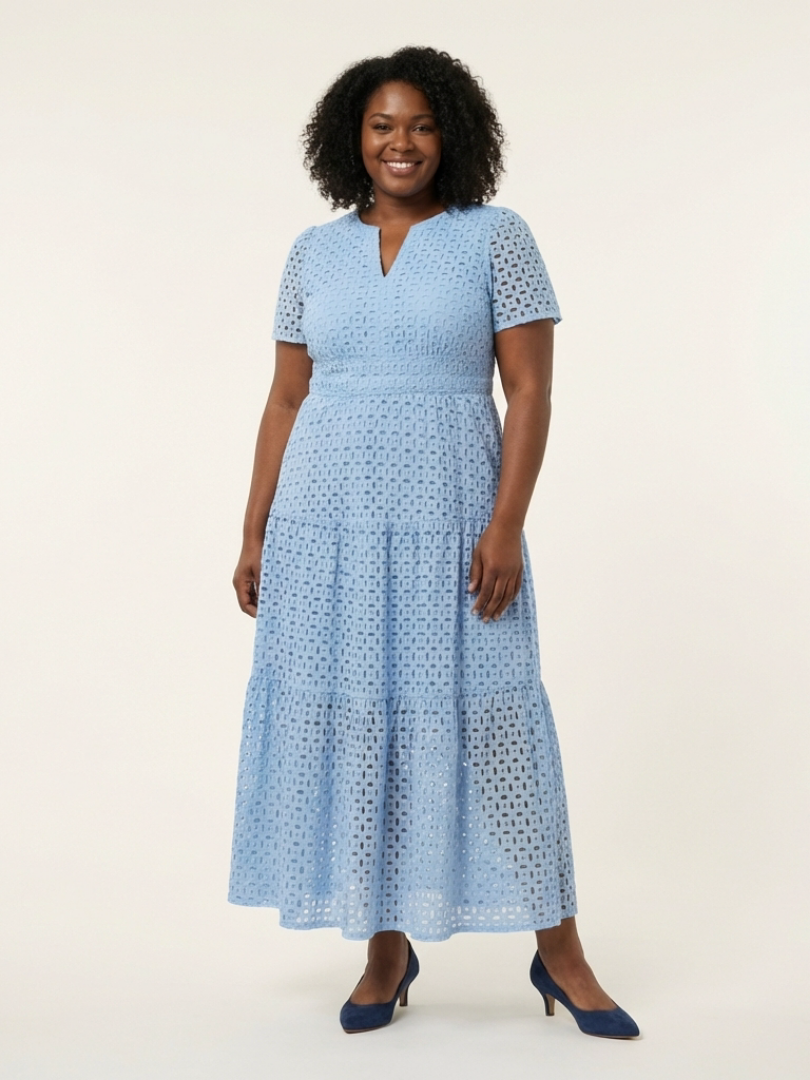 Brielle | Midi-Kleid mit V-Ausschnitt, kurzen Ärmeln und Stufenschnitt