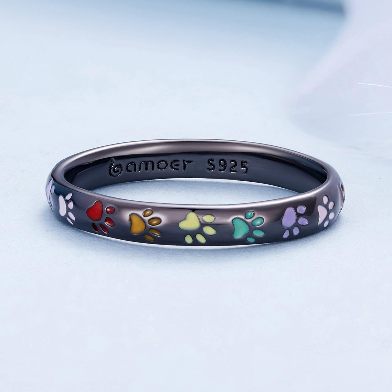 Ring aus Sterlingsilber mit pfötchenförmigem Muster