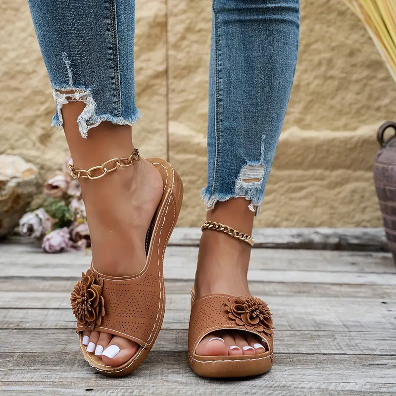 Flora | Orthopädische Sandalen mit Blumenmotiv