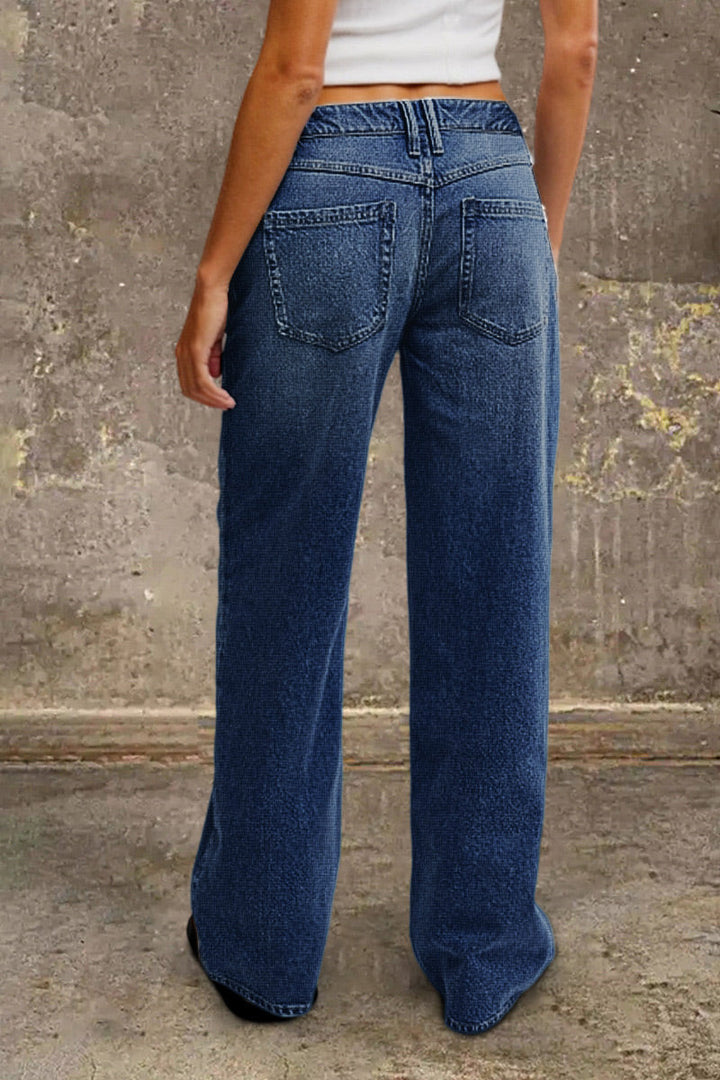 Denvara | Straight Cut Mid Rise Jeans