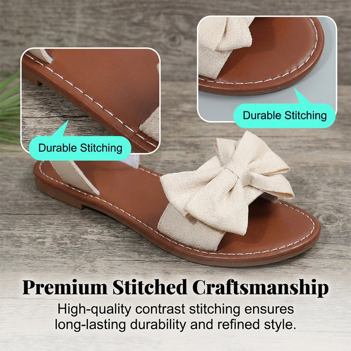 Alvilde – Sandalen mit Schleife und Perlen