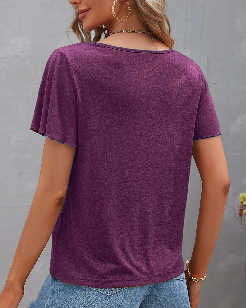 Einfarbiges T-Shirt mit Ausschnitt