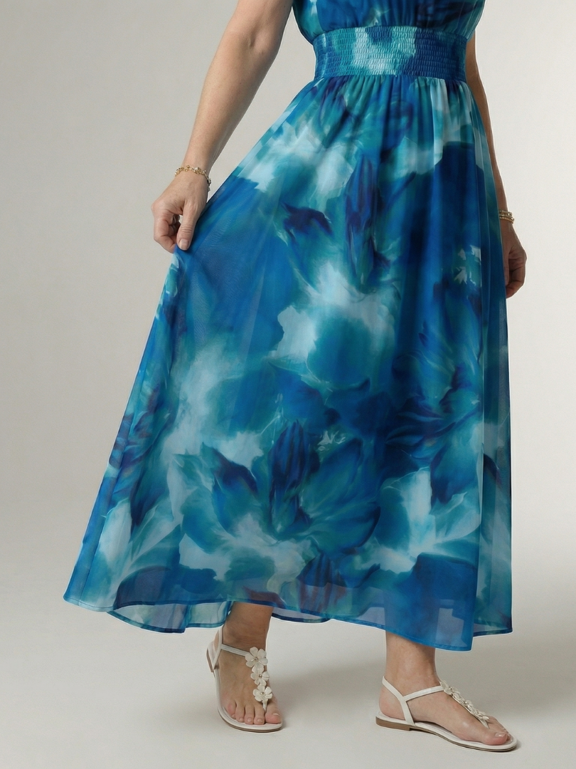 Sylin | Gerafftes Midikleid mit Halfter