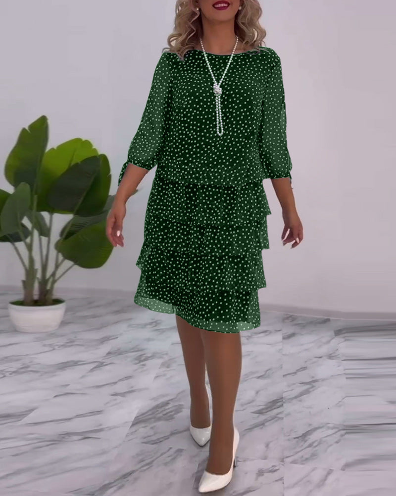 Madeleine – Elegantes Kleid mit Tupfen &amp; Stufenrock