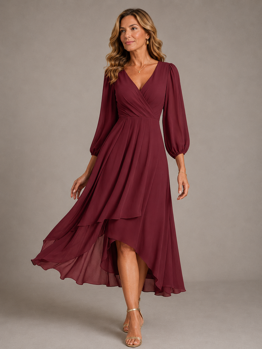 Mia™ | Elegantes langes Kleid mit V-Ausschnitt