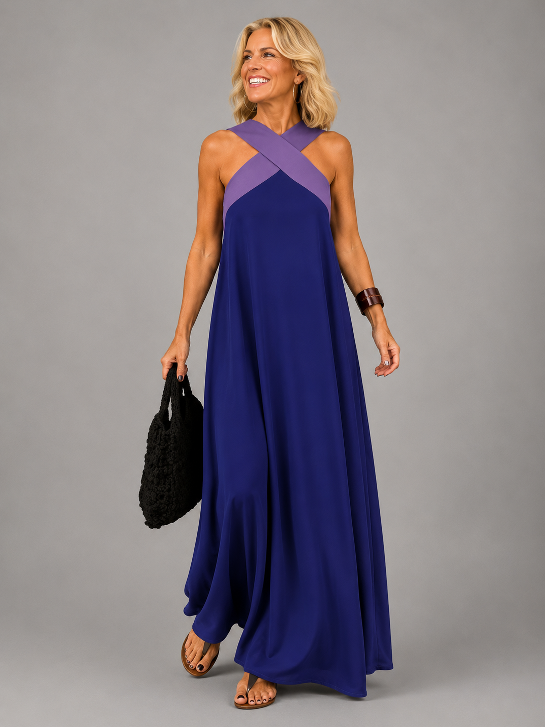 Velora™ | Cross Elegance Maxikleid