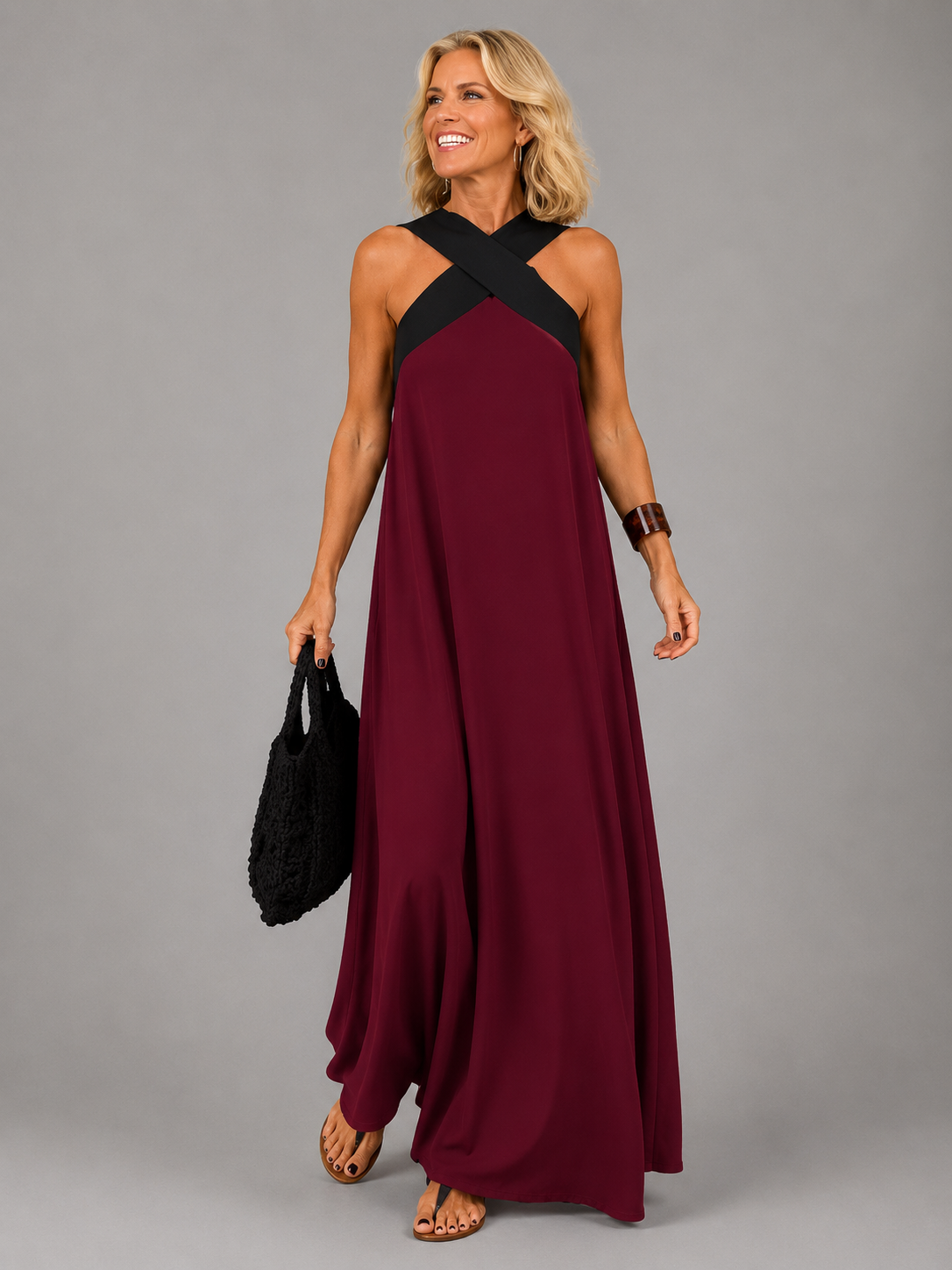 Velora™ | Cross Elegance Maxikleid