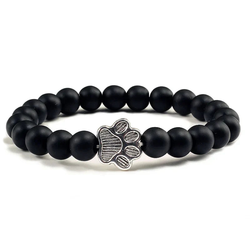 Armband mit perlenbesetzten Pfoten