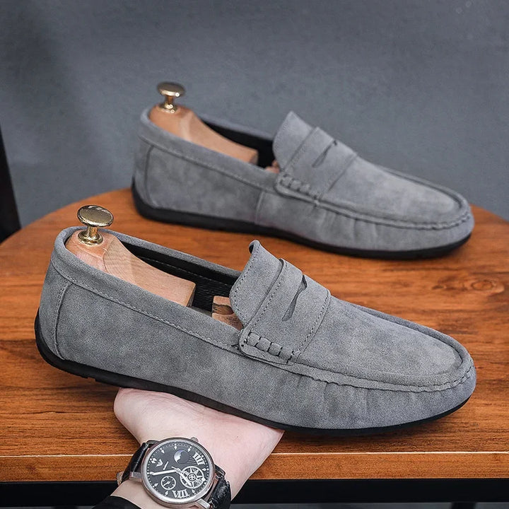 Lightweight Suede Men&