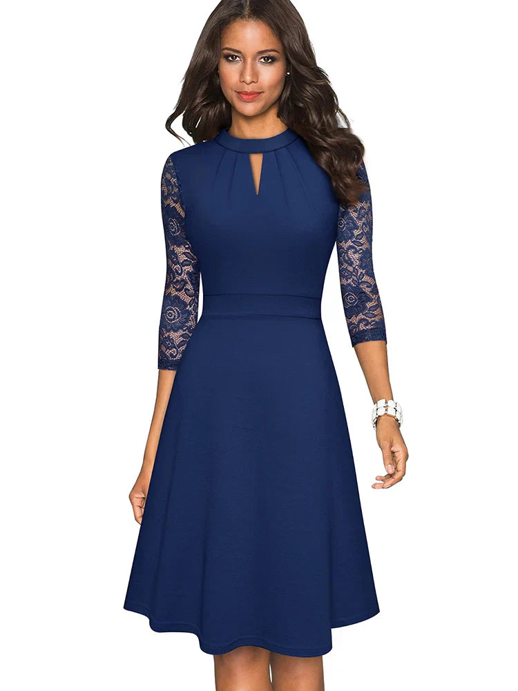 ELKE I ELEGANTES SPITZENKLEID