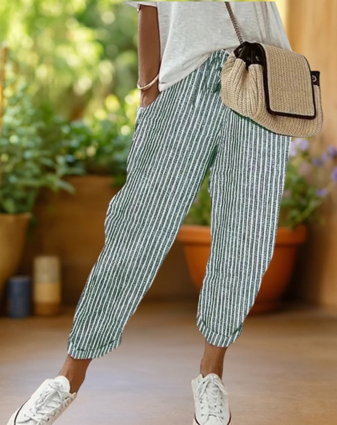Marlyn | Entspannte gestreifte Hose mit Kordelzug