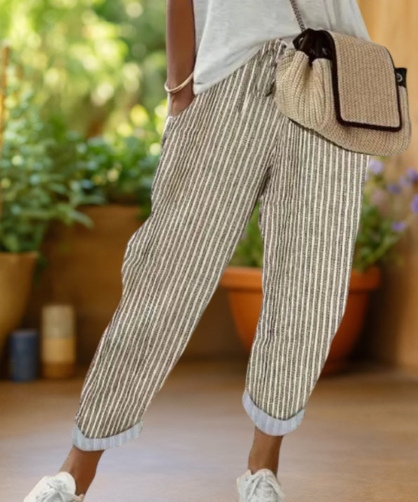Marlyn | Entspannte gestreifte Hose mit Kordelzug