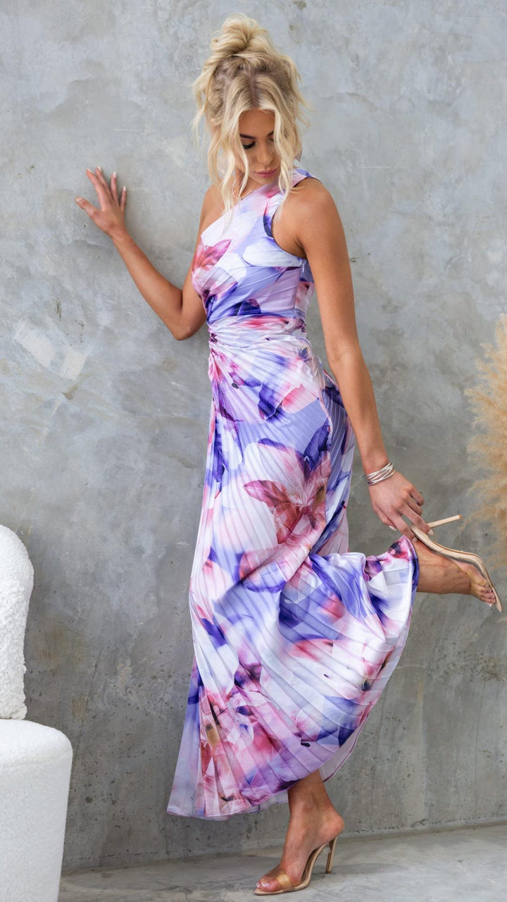 Langes schulterfreies Plisseekleid mit Blumendruck