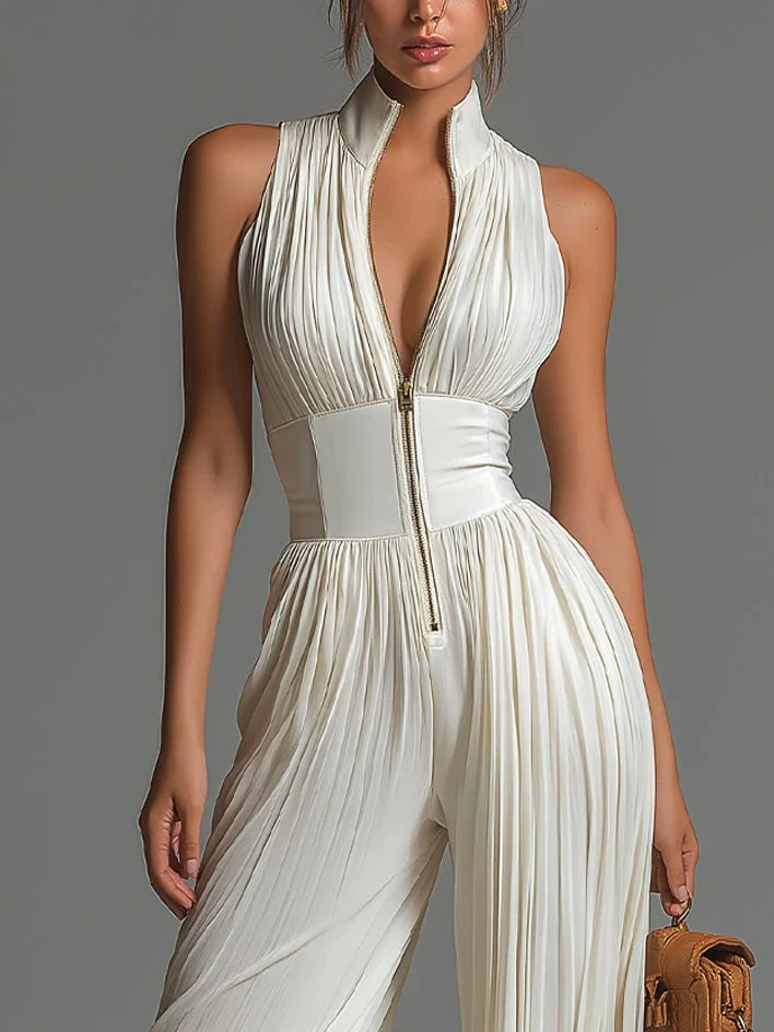 ÉLAN – Skulpturaler Plissee-Jumpsuit