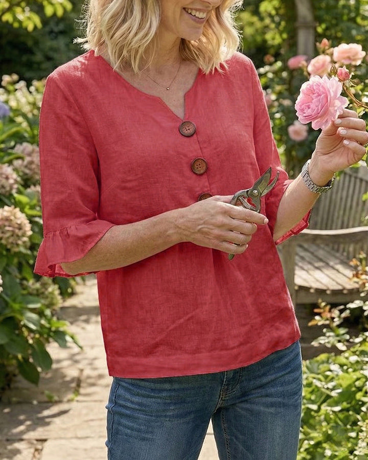 Sophia – Einfarbige Baumwoll-Leinen-Bluse mit Holzknöpfen und Volants