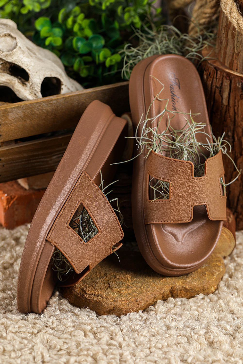 Nadine | Stylische Sommerpantoffeln