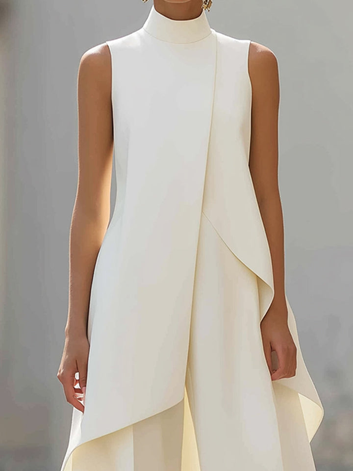 Asymmetrisches, ärmelloses Oberteil und Hose mit weitem Bein