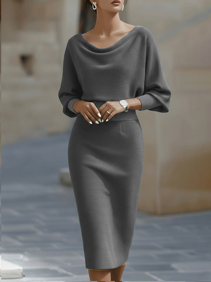 Drapiertes Midikleid mit Fledermausärmeln