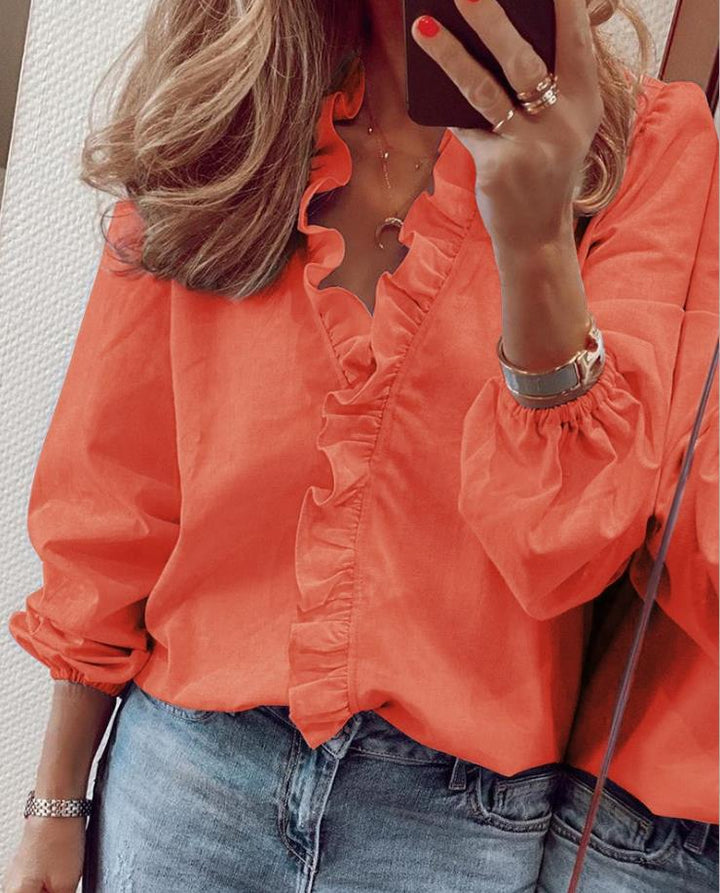 Caroline | Bluse mit Rüschen und V-Ausschnitt